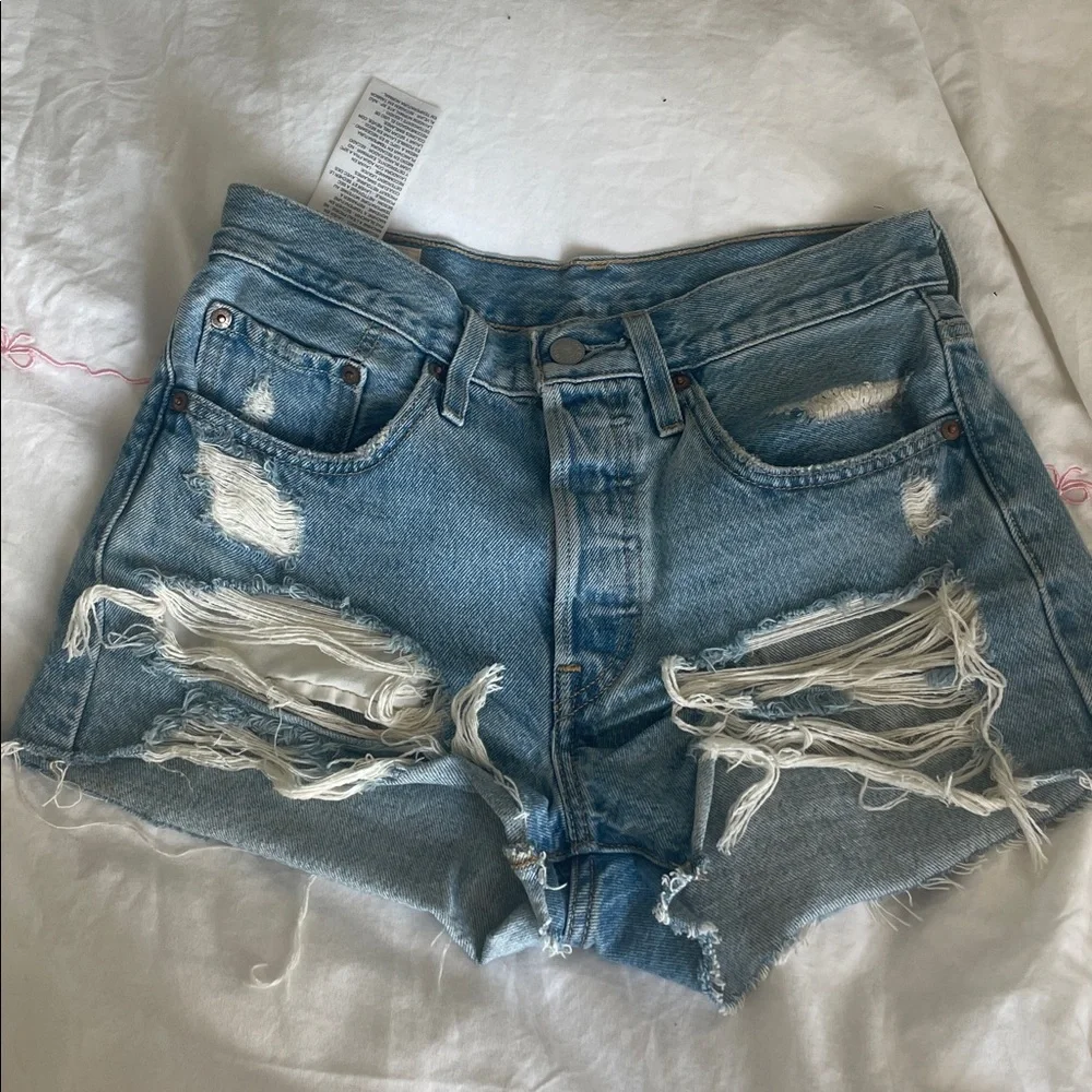 Levi’s 501 Original Short in Luxor Anubis - Picture 6 of 7